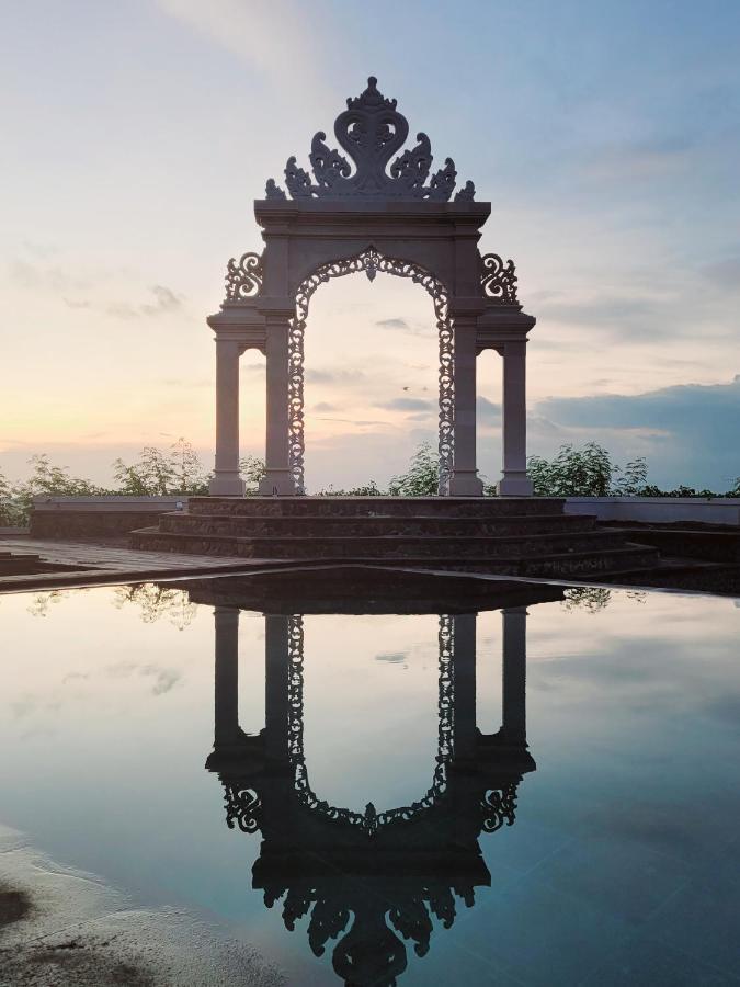 Giri Bhagawan Villas & Spa Νούσα Ντούα Εξωτερικό φωτογραφία