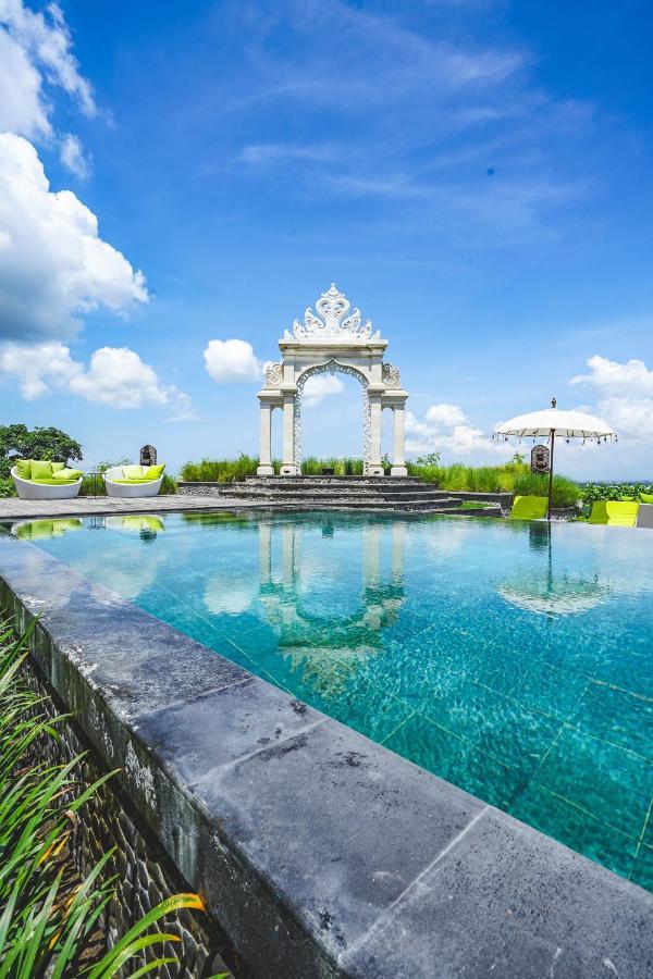 Giri Bhagawan Villas & Spa Νούσα Ντούα Εξωτερικό φωτογραφία