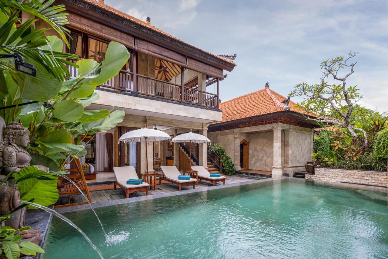 Giri Bhagawan Villas & Spa Νούσα Ντούα Εξωτερικό φωτογραφία